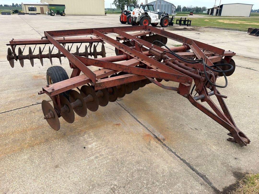 Image of International Harvester 470 Primary image