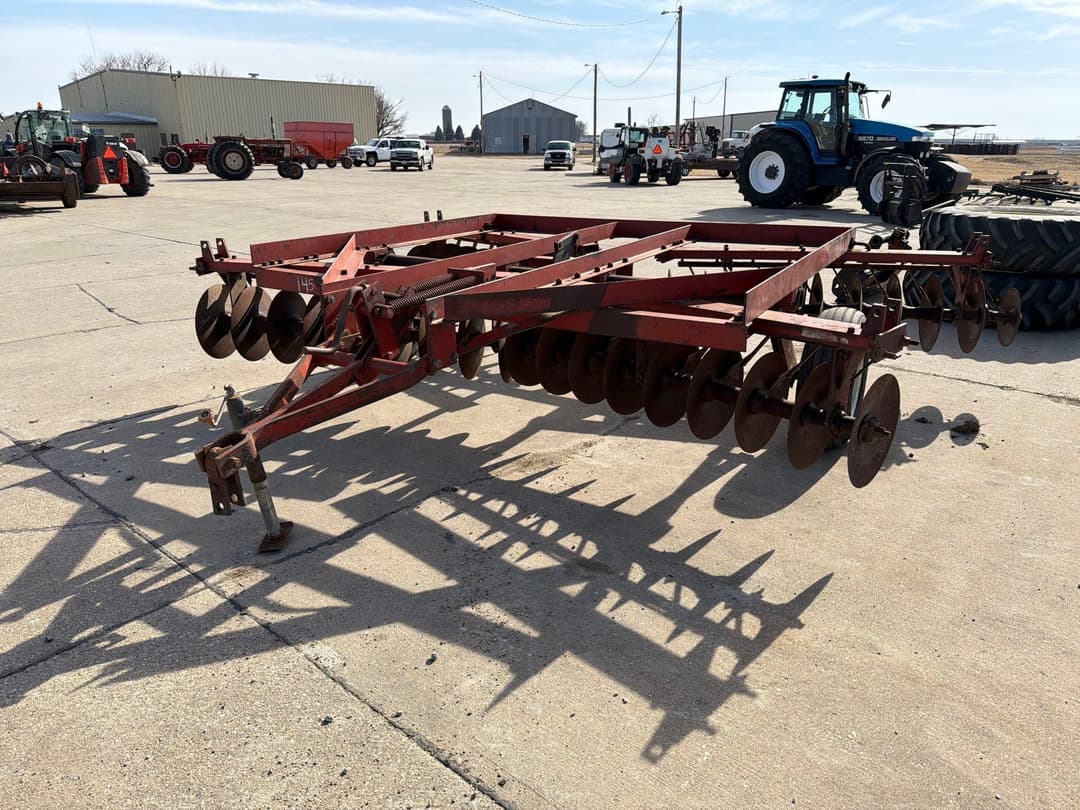 Image of International Harvester 470 Primary image