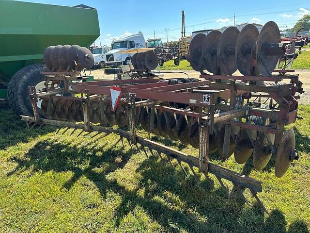 Image of International Harvester 470 equipment image 3