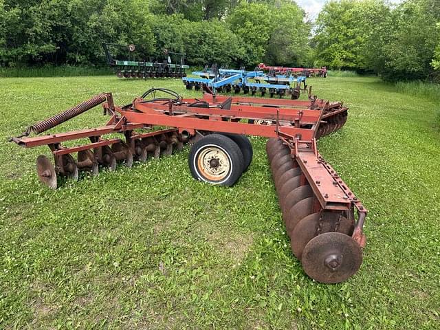 Image of International Harvester 470 equipment image 4