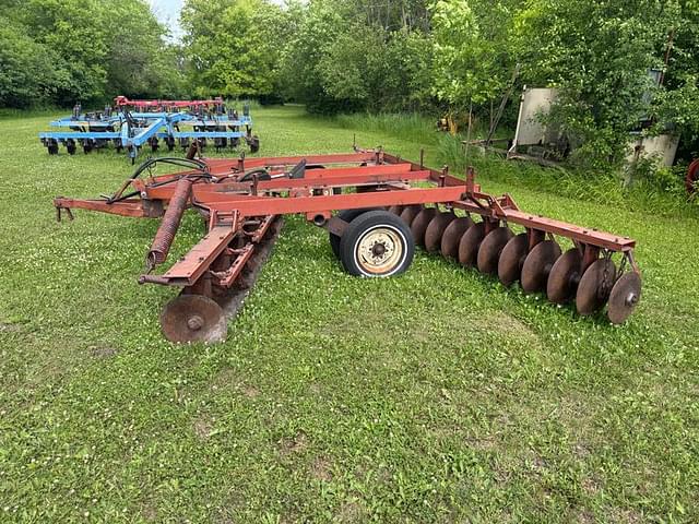 Image of International Harvester 470 equipment image 3