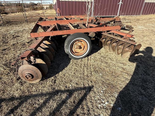 Image of International Harvester 470 equipment image 3