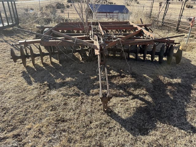 Image of International Harvester 470 equipment image 1