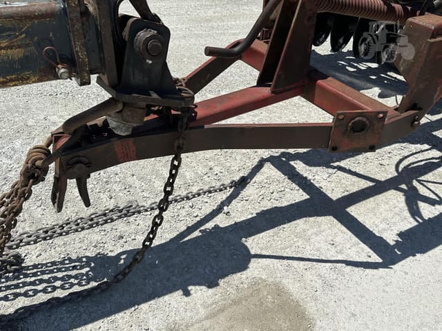 Image of International Harvester 470 equipment image 3