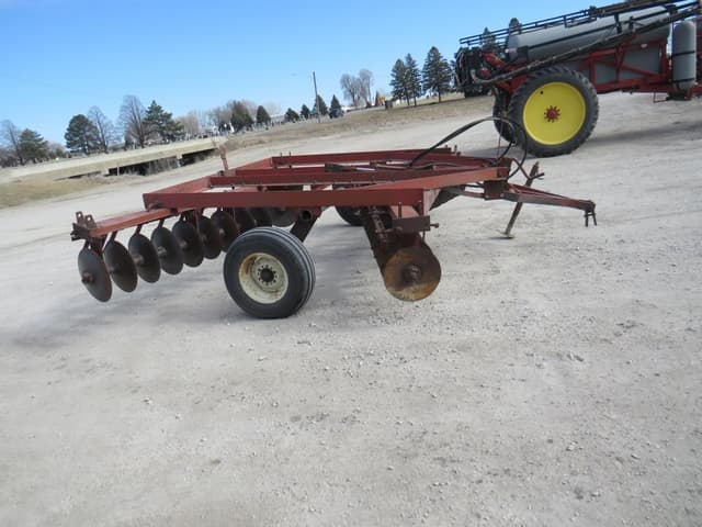 Image of International Harvester 470 equipment image 1