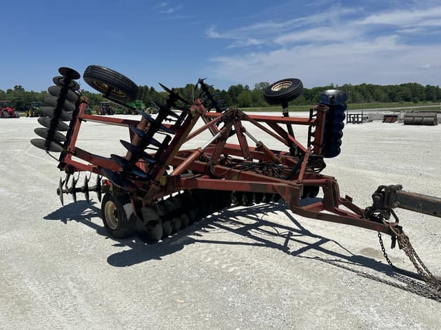 Image of International Harvester 470 equipment image 1