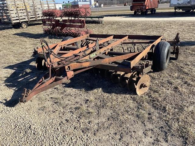 Image of International Harvester 470 equipment image 1