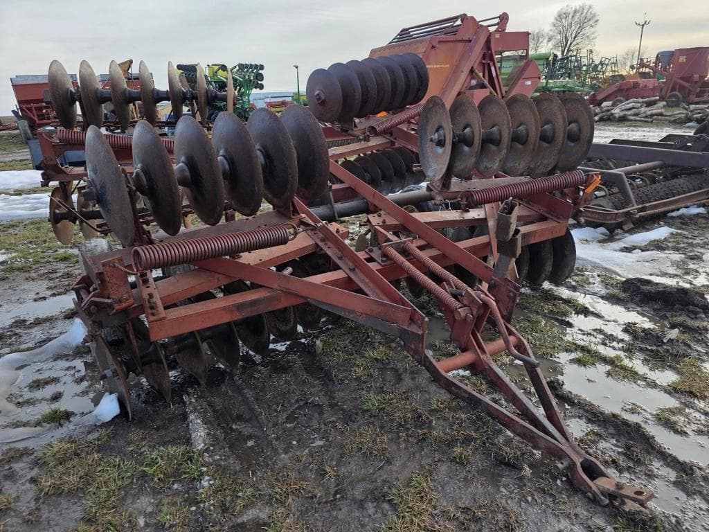 Image of International Harvester 470 Image 1