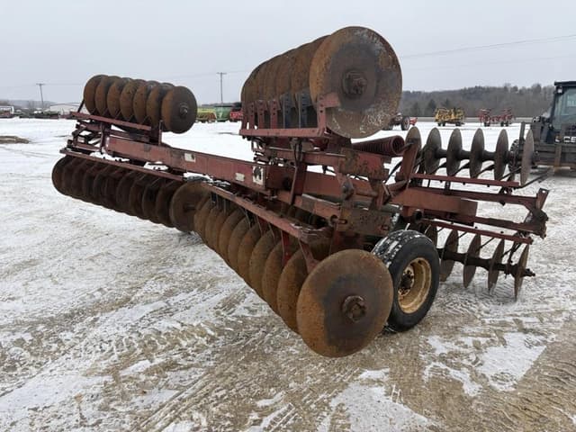 Image of International Harvester 470 equipment image 4