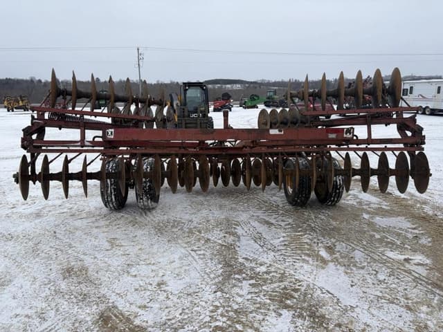 Image of International Harvester 470 equipment image 3