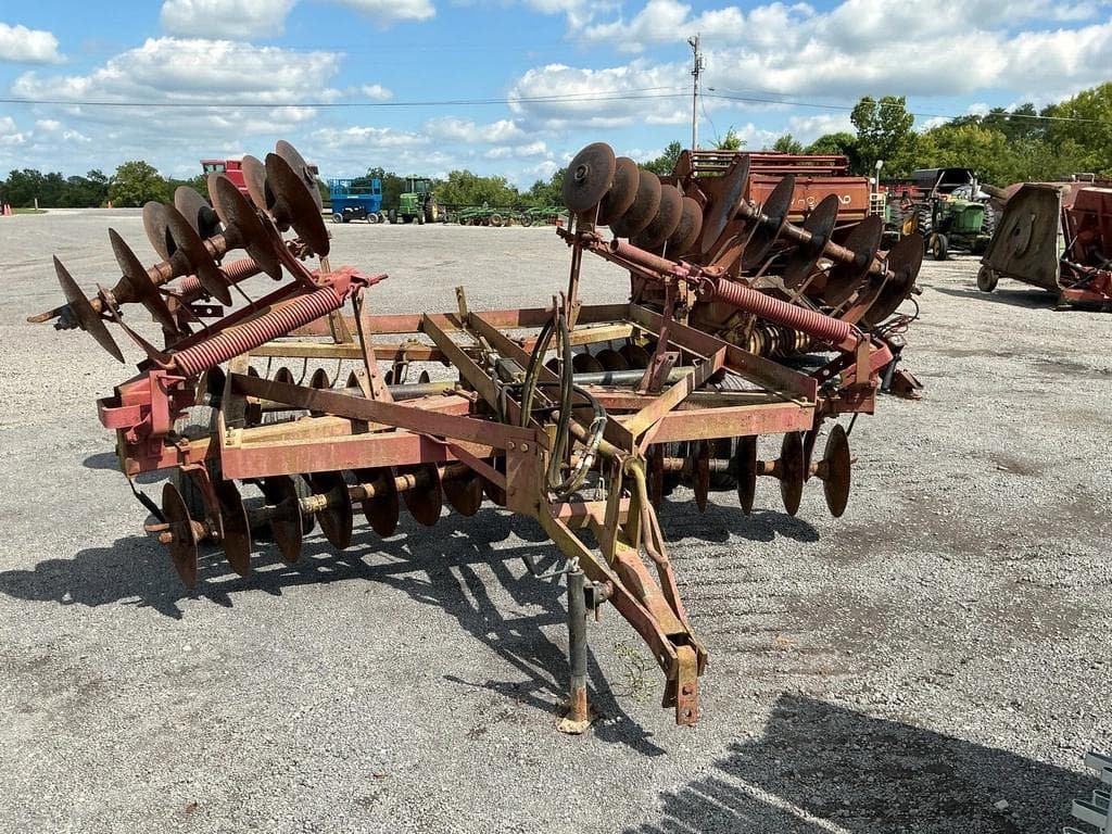 Image of International Harvester 470 Primary image