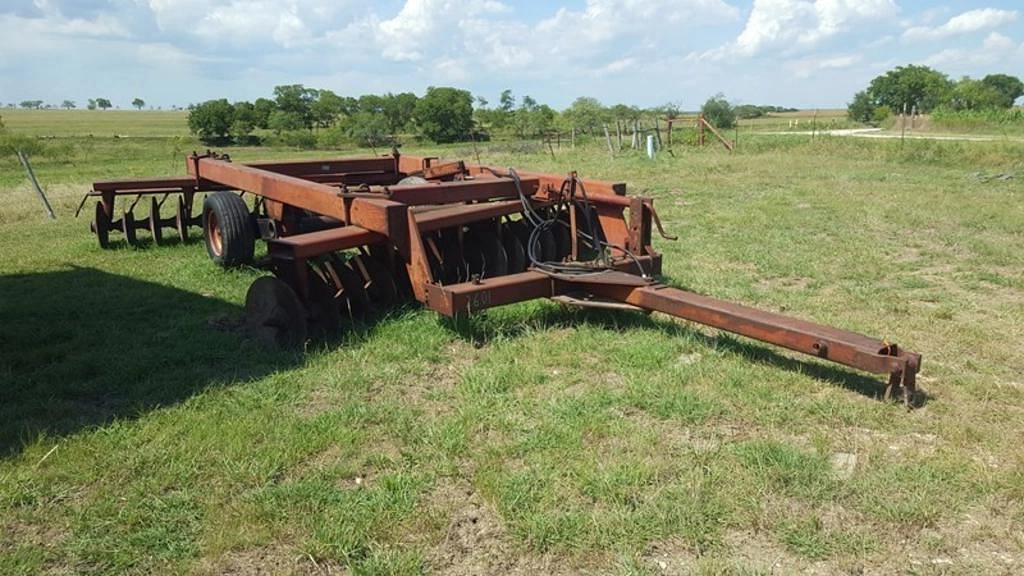 Image of International Harvester 470 Primary image