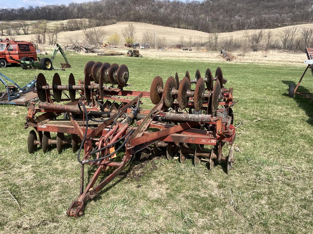 Image of International Harvester 470 Primary image