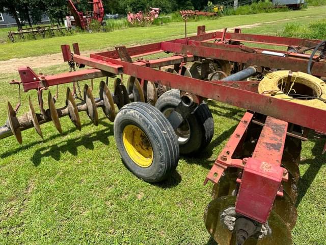 Image of International Harvester 475 equipment image 1