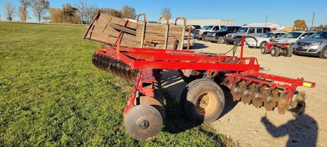 Image of International Harvester 475 equipment image 2