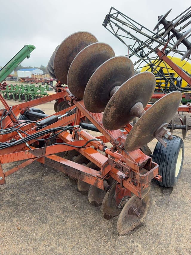 Image of International Harvester 475 equipment image 2