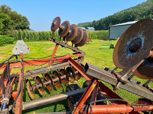Image of International Harvester 475 equipment image 3