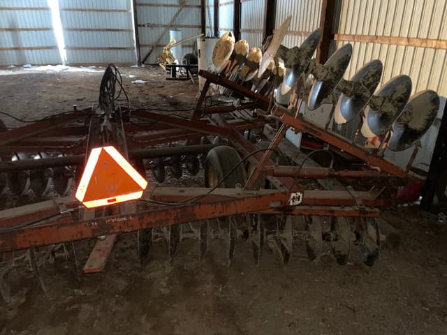 Image of International Harvester 475 equipment image 4