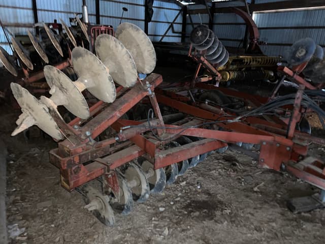 Image of International Harvester 475 equipment image 2