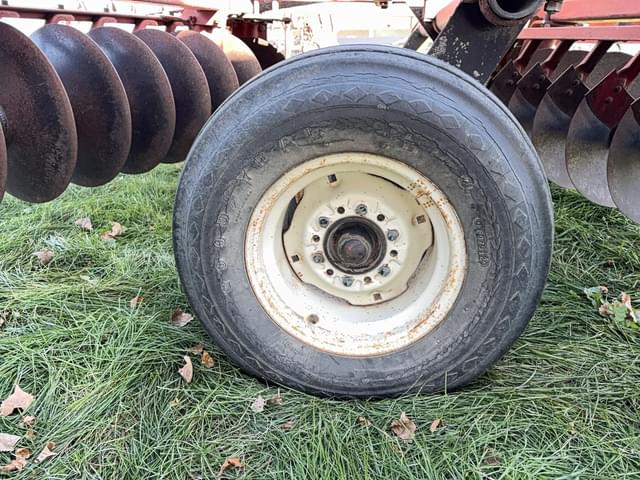 Image of International Harvester 475 equipment image 2