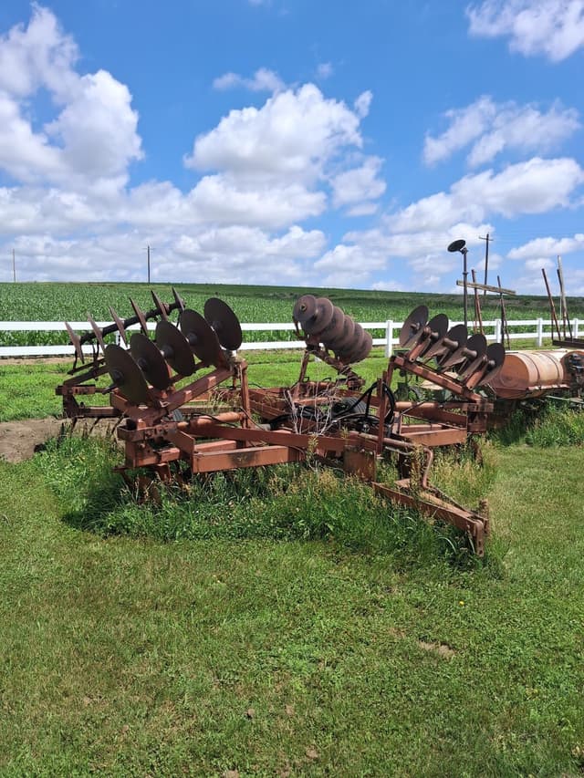 Image of International Harvester 475 equipment image 2