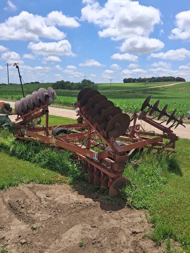 Image of International Harvester 475 equipment image 4