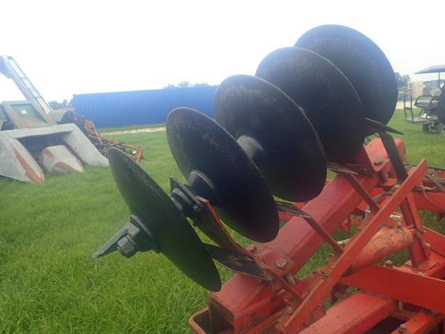 Image of International Harvester 475 equipment image 4