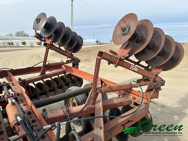 Image of International Harvester 475 equipment image 2