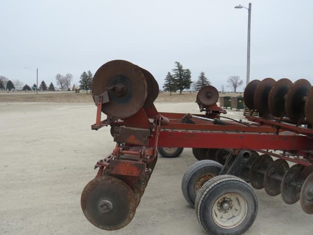Image of International Harvester 480 equipment image 3