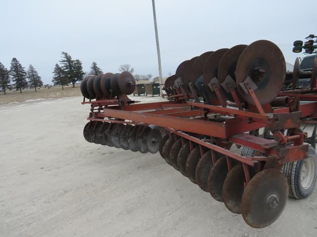 Image of International Harvester 480 equipment image 4