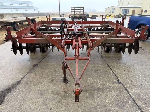 Image of International Harvester 480 equipment image 1