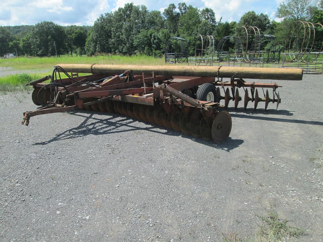 Image of International Harvester 480 Primary image