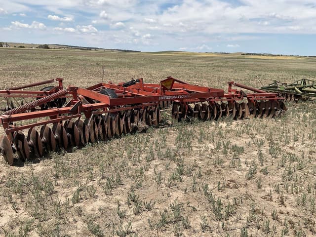 Image of International Harvester 480 equipment image 3