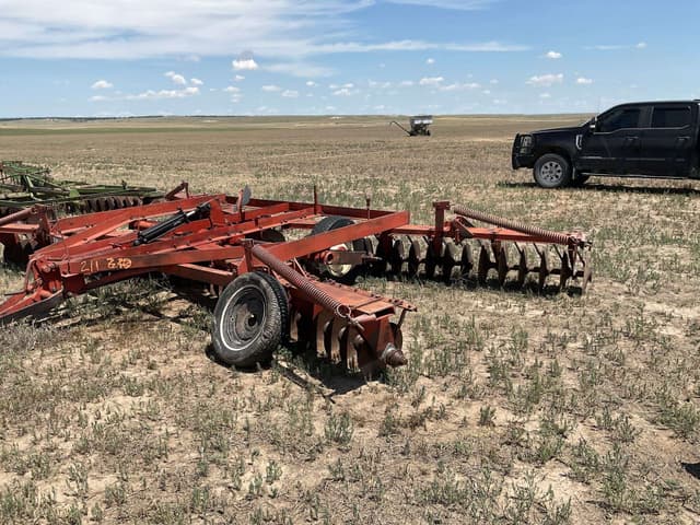 Image of International Harvester 480 equipment image 1
