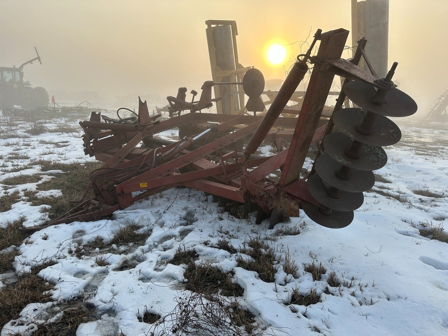 International Harvester 480 Equipment Image0