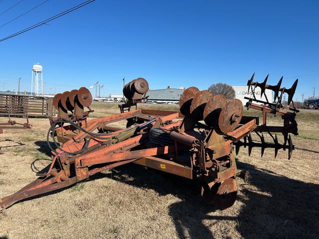 Image of International Harvester 480 equipment image 2