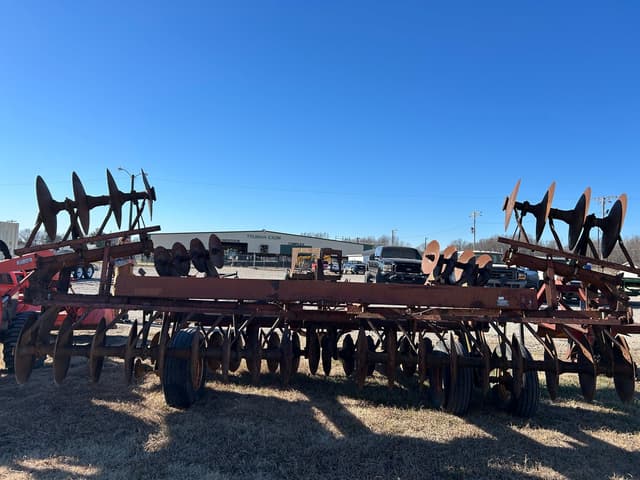 Image of International Harvester 480 equipment image 3