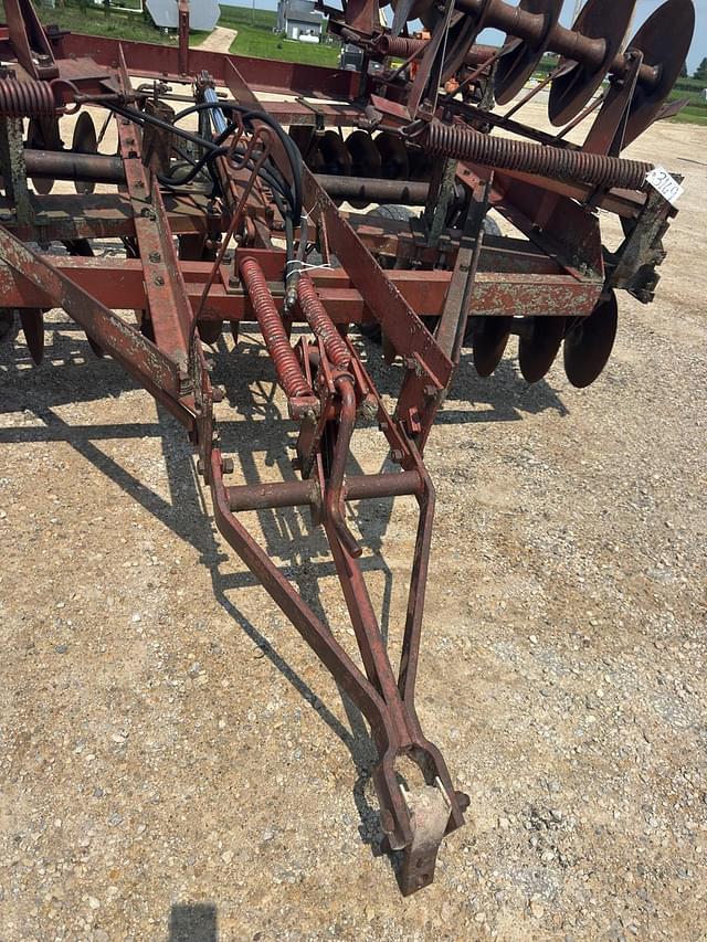 Image of International Harvester 480 equipment image 1