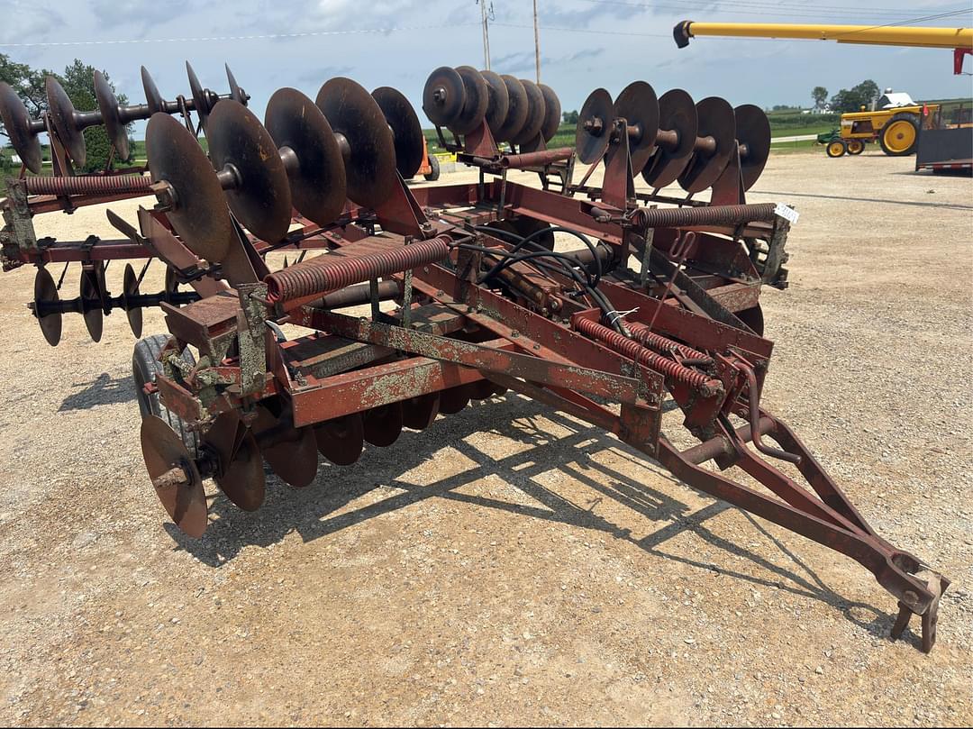 Image of International Harvester 480 Primary image