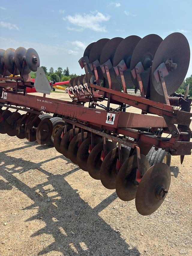 Image of International Harvester 480 equipment image 4