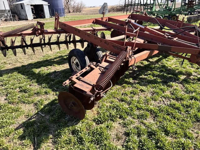 Image of International Harvester 480 equipment image 2