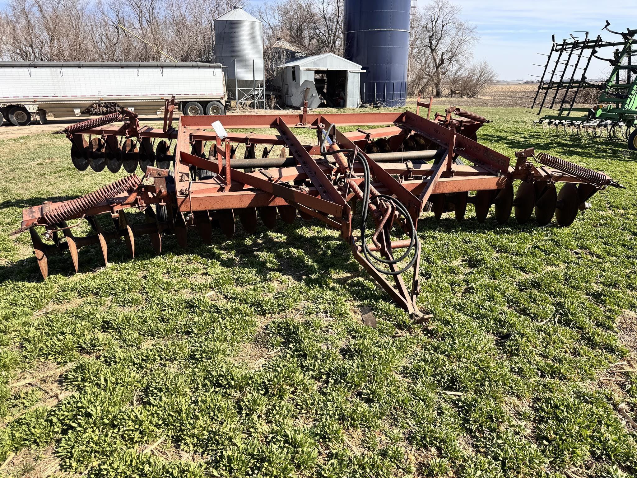 International Harvester 480 Equipment Image0