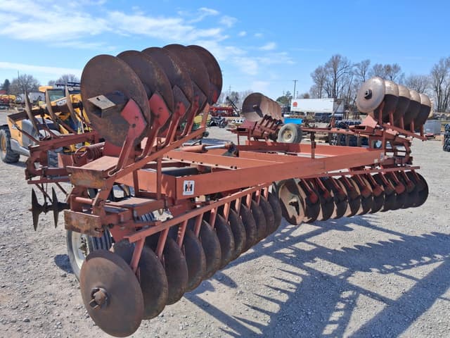 Image of International Harvester 480 equipment image 3