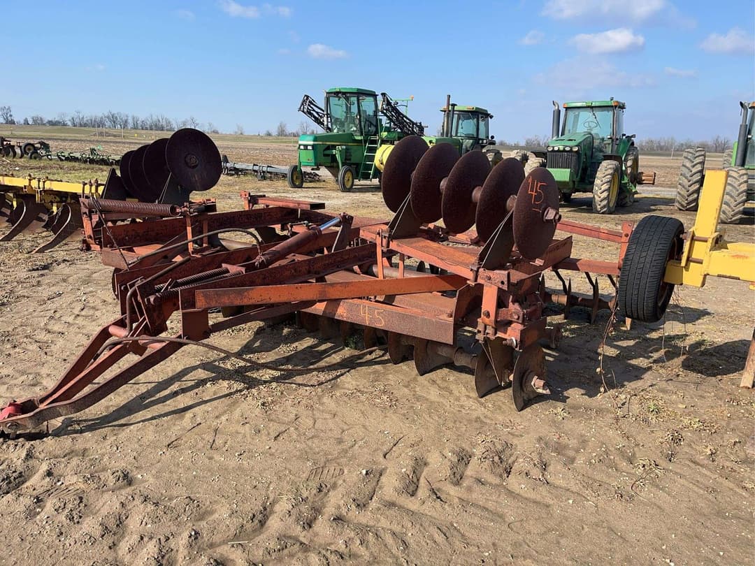 Image of International Harvester 480 Primary image