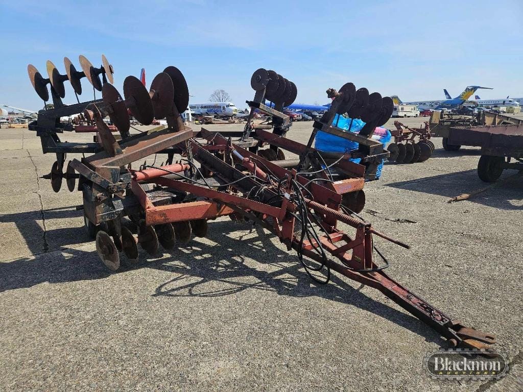 International Harvester 480 Equipment Image0