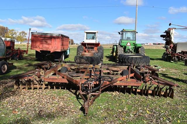 Image of International Harvester 480 equipment image 1