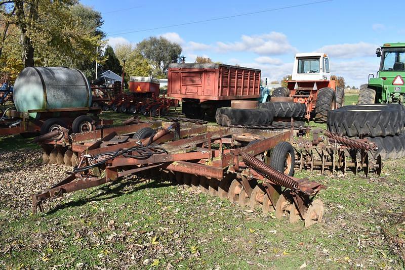 Image of International Harvester 480 Primary image