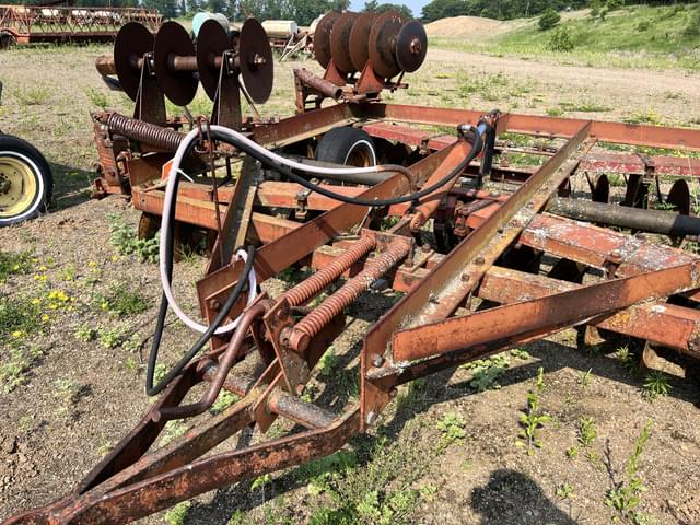 Image of International Harvester 480 equipment image 4