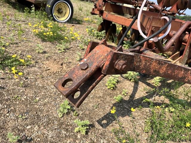 Image of International Harvester 480 equipment image 3