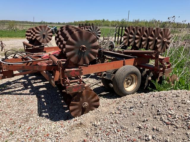 Image of International Harvester 480 equipment image 1